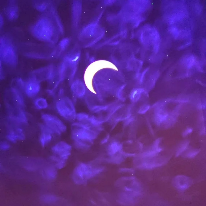 جهاز عرض السماء المرصعة بالنجوم Galaxy Night Light مع مكبر صوت موسيقي موجة المحيط، جهاز عرض ضوء السماء لديكور غرفة النوم، هدية عيد الميلاد للأطفال