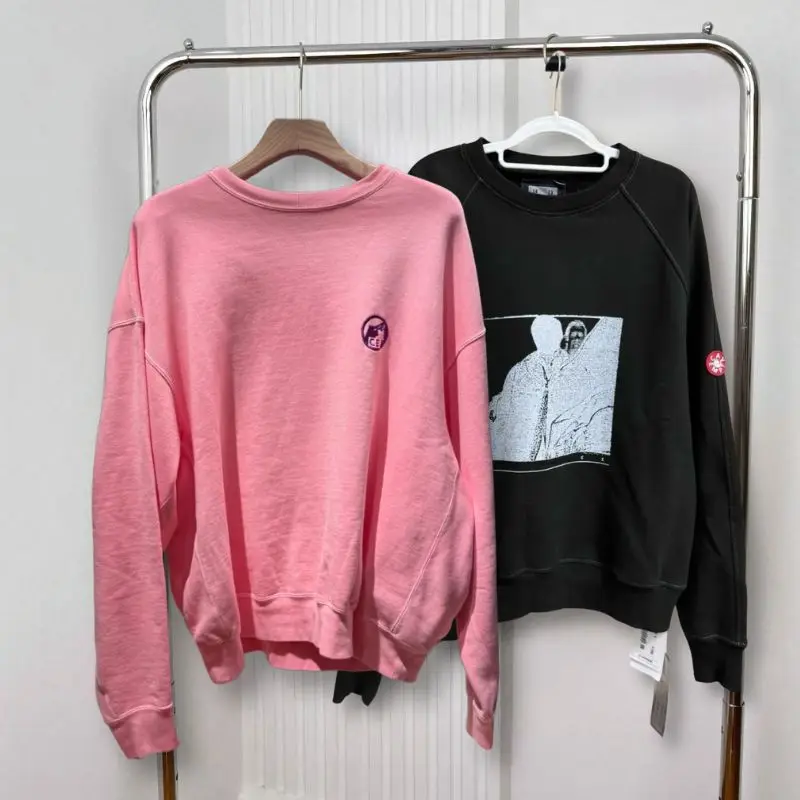 

Розовый свитшот C.E. с вышитой надписью, круглым вырезом и маленькой этикеткой, повседневный, в уличном стиле, CAVEMPT, для мужчин и женщин