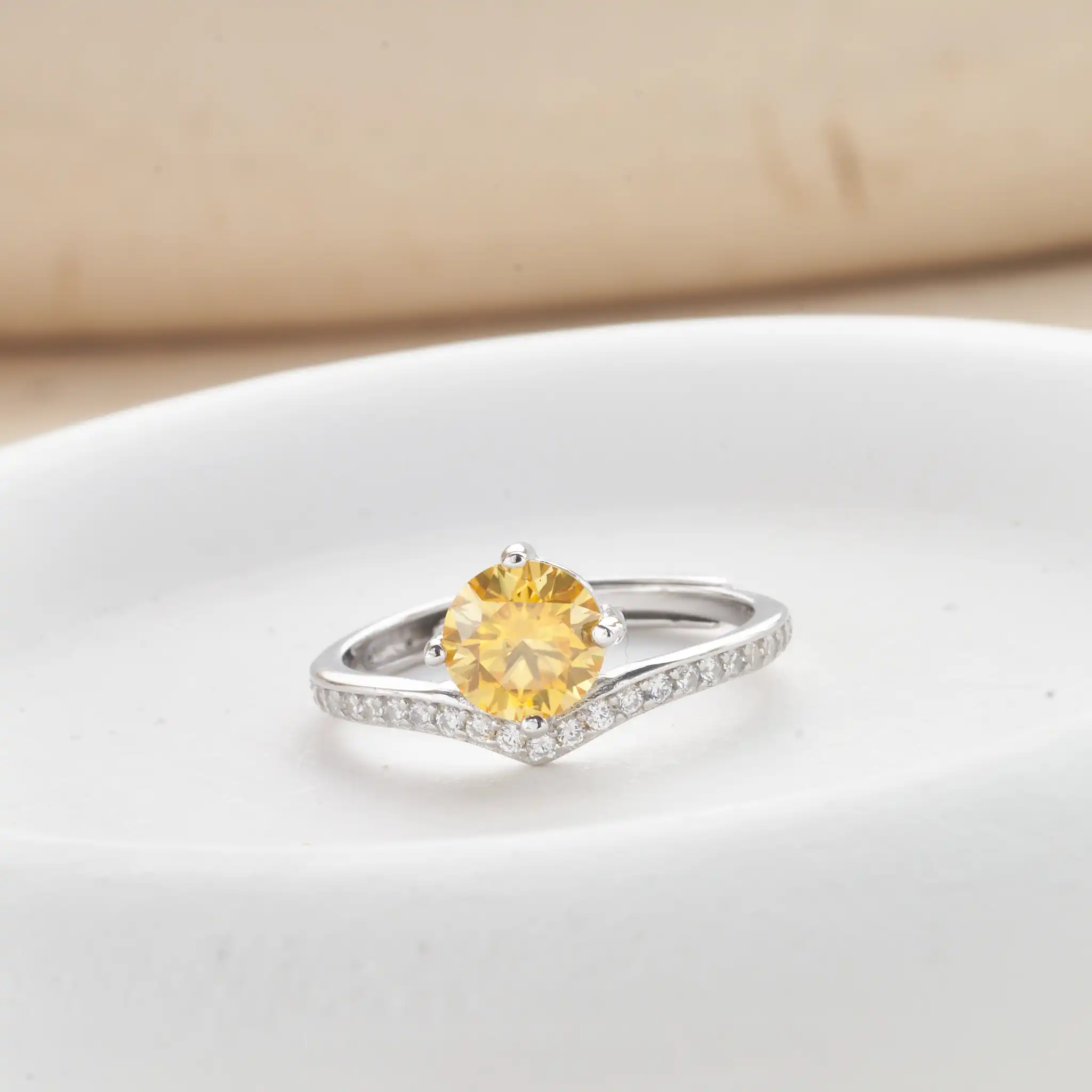 JH Echter 1 Karat Moissanit Ehering für Damen, 925 Sterling Silber, runder Brillant, Labor-Diamant Verlobungsring, Geschenk für Dates – Detail 2
