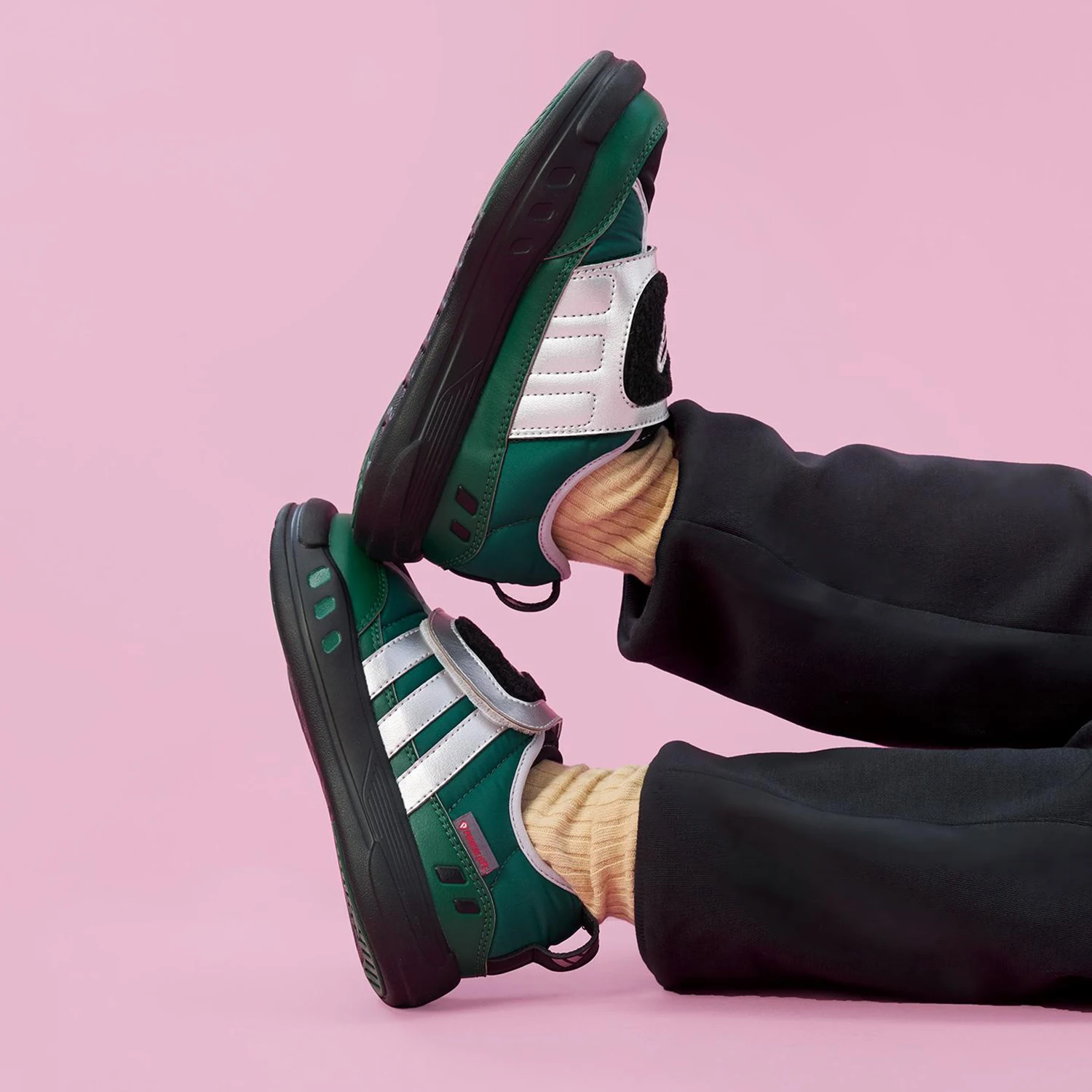 

Мужские и женские кроссовки Adidas Originals PUFFY SKIPPER для детей, спортивные повседневные кроссовки с мягкой подкладкой KI9324