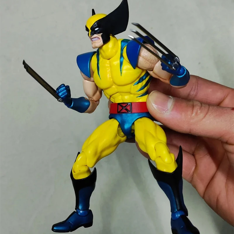 In Stock Genuine Ct Toys Mafex 96 Wolverine Figure Brown Comic X-Men Action Figure Mafex 138 Shf  Figurine Ko Model Toy Gifts