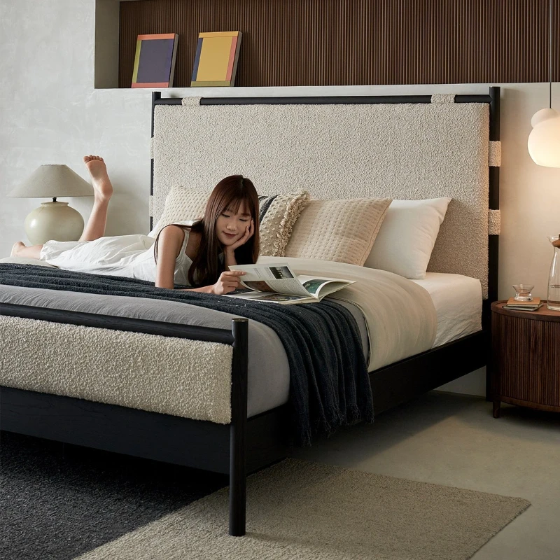 

Double solid wood master bedroom modern simple 1.8 meters French fabric bed minimalist light luxury