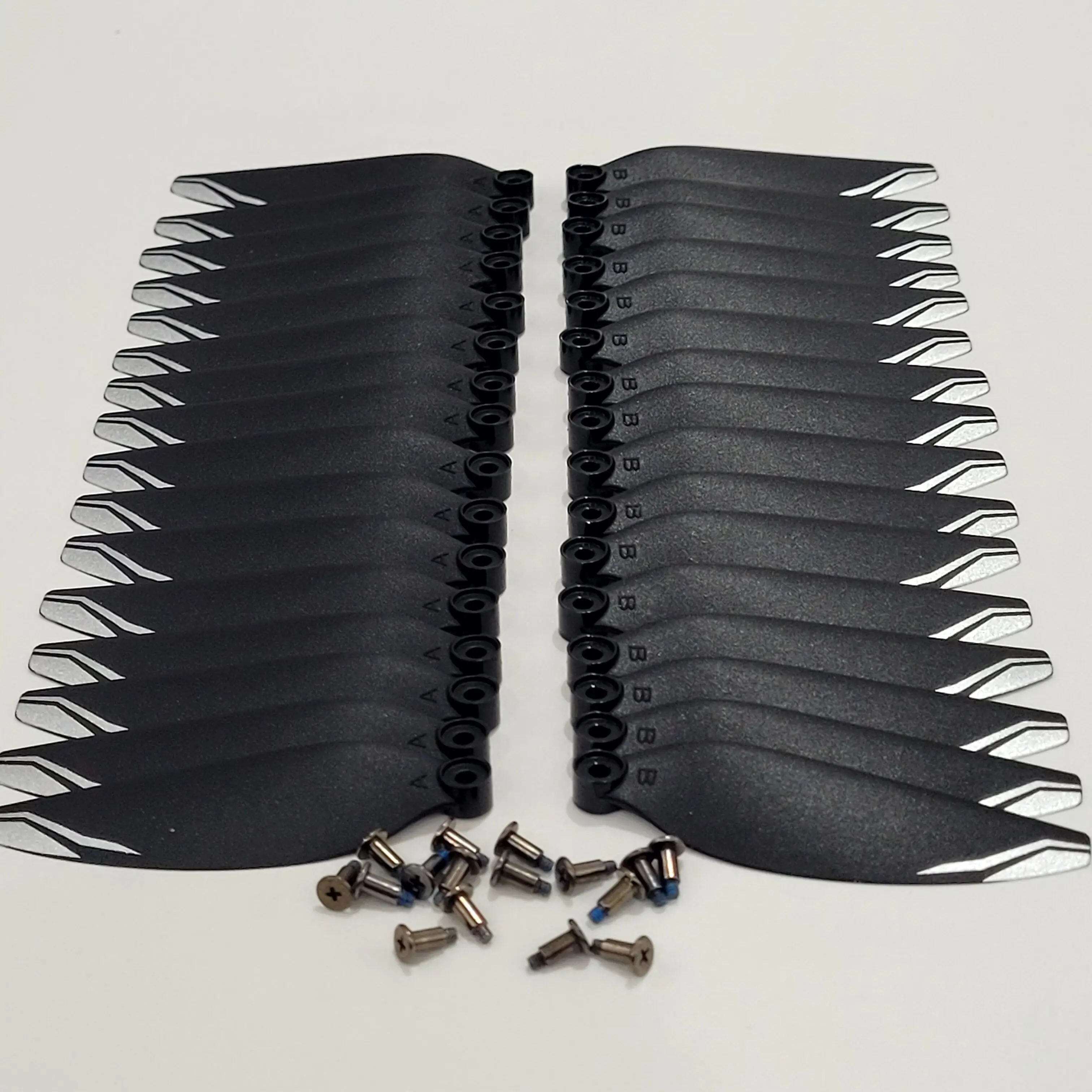 Hurtownia śmigła oryginalnego do drona GPS GT6 Maple Leaf Blade Część zamienna RC Quadcopter Wing Rotor Accessory 8PCS/Set