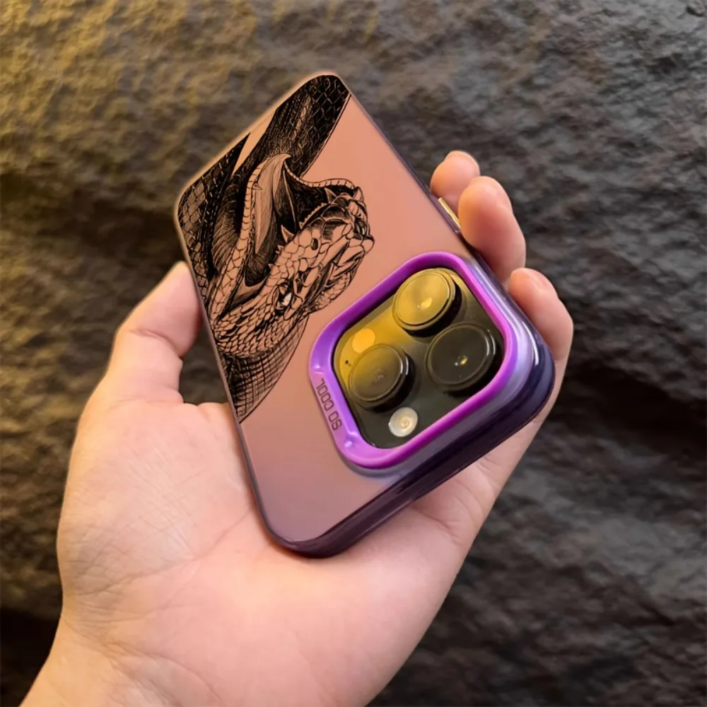 حافظة هاتف بيثون غاضبة لهاتف آيفون 16 15 14 13 12 11 Pro/ Max/Plus غطاء خلفي مقاوم للصدمات ومضاد لبصمات الأصابع.