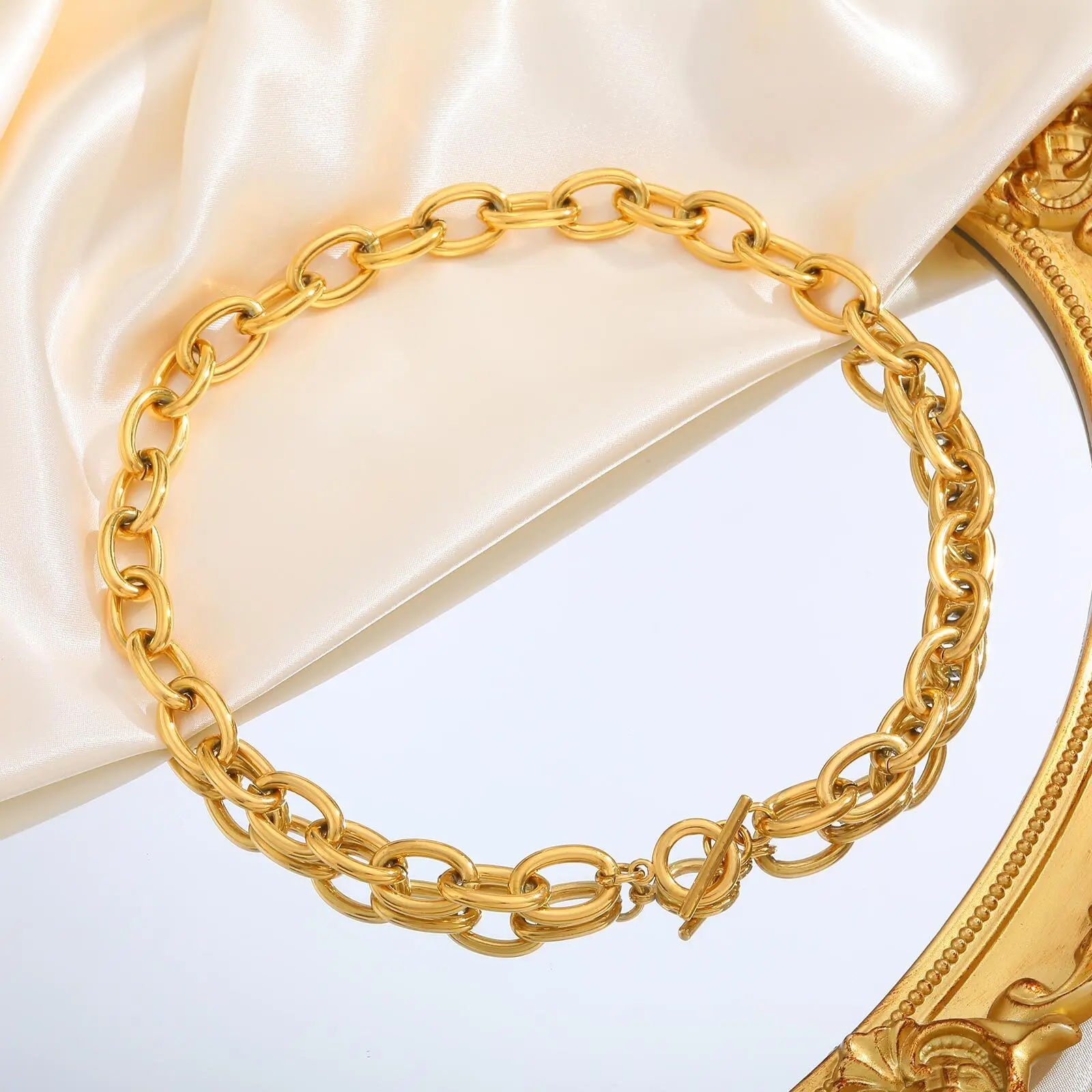 Thumbnail 3 - #12 Best Chunky Chain Necklaces to Buy In 2026