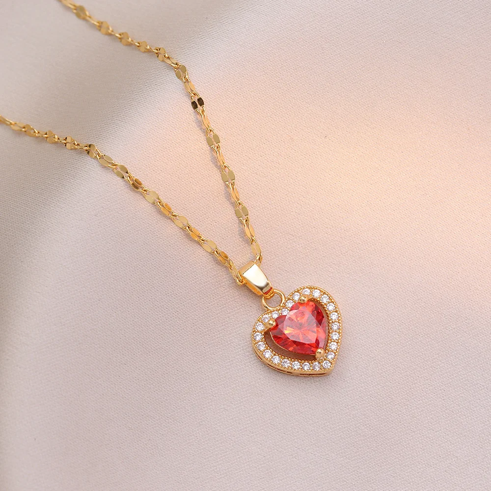 Fashion Red Zircon Love Heart Pendant Necklaces for Women Girls Stainless Steel Chain Vintage Sweet Jewelry Accessories Gifts