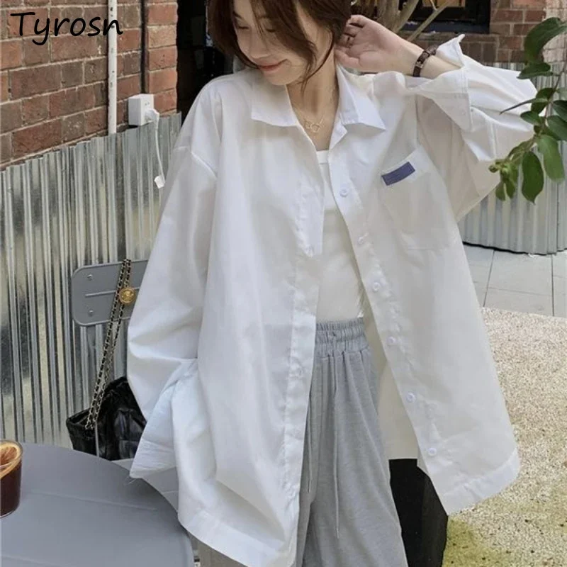 

Рубашки женские с карманами свободные в корейском стиле женская мода для отдыха простая универсальная студенческая молодежная дизайнерская верхняя одежда весна-лето