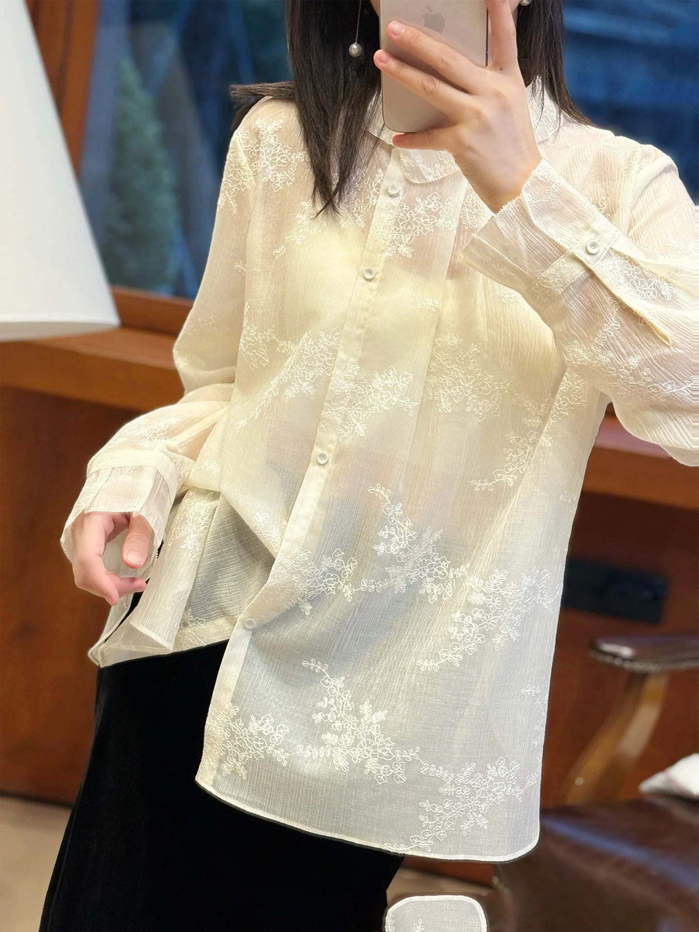 

Petite Lovely Early Spring Embroidered Ruffle Collar Floral Print Versatile Gentle Sle Layering Top Straight Cut Long Sve