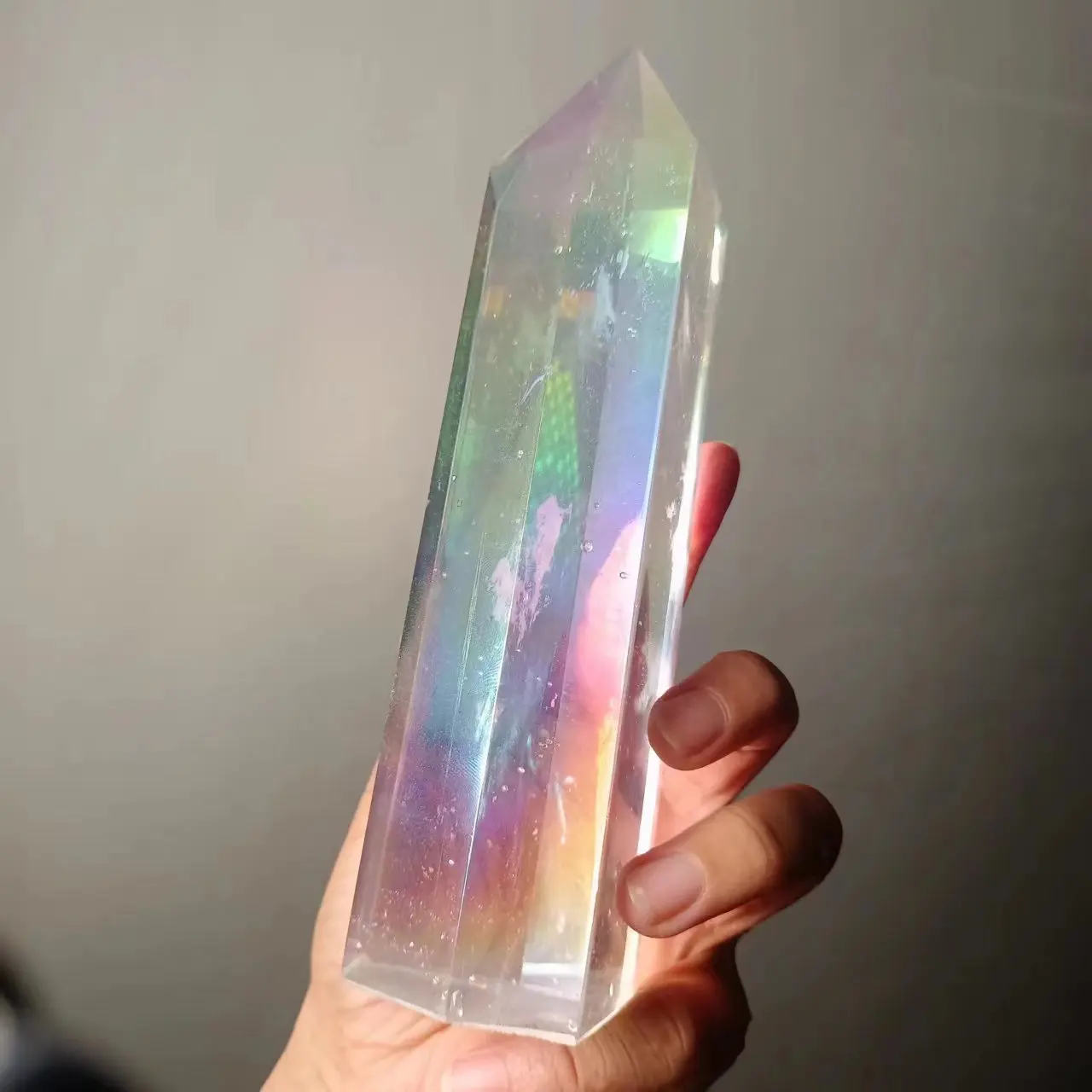 

aura Beautiful Transparent Glass Tower,Crystal Cast Stone Halo Wand,Colored Halo,Energy Healing,Reiki Healing Tower