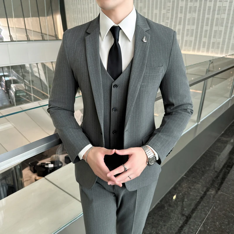 

High quality 2024 new striped suit (suit + vest + dress pants) stylish stylish casual business wedding three-piece set