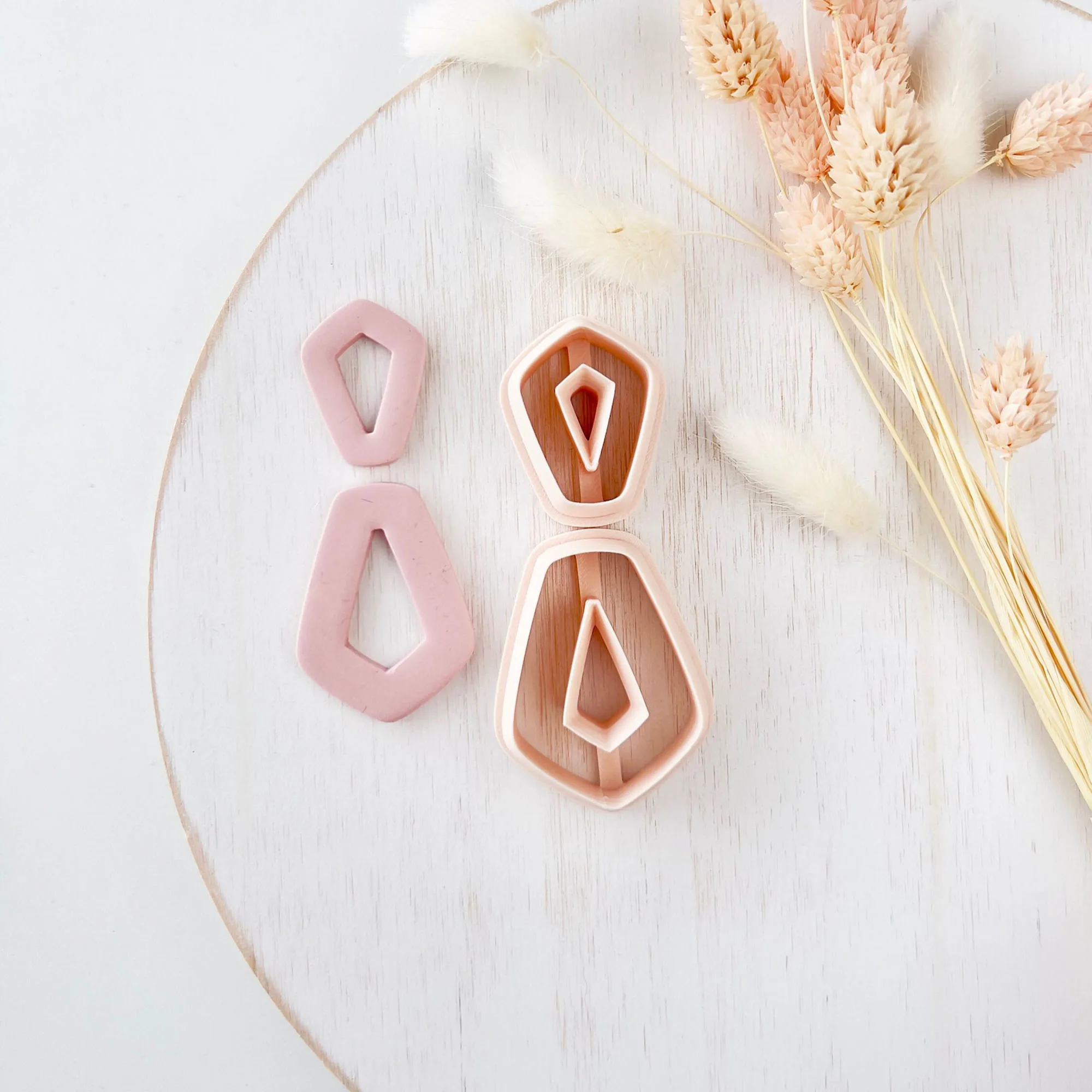 2Pcs/Set  Simplism Style Polymer Clay Earring Cutter Clay Cutter Abstract Shape Clay Cutting Molds Dangle earring cutters