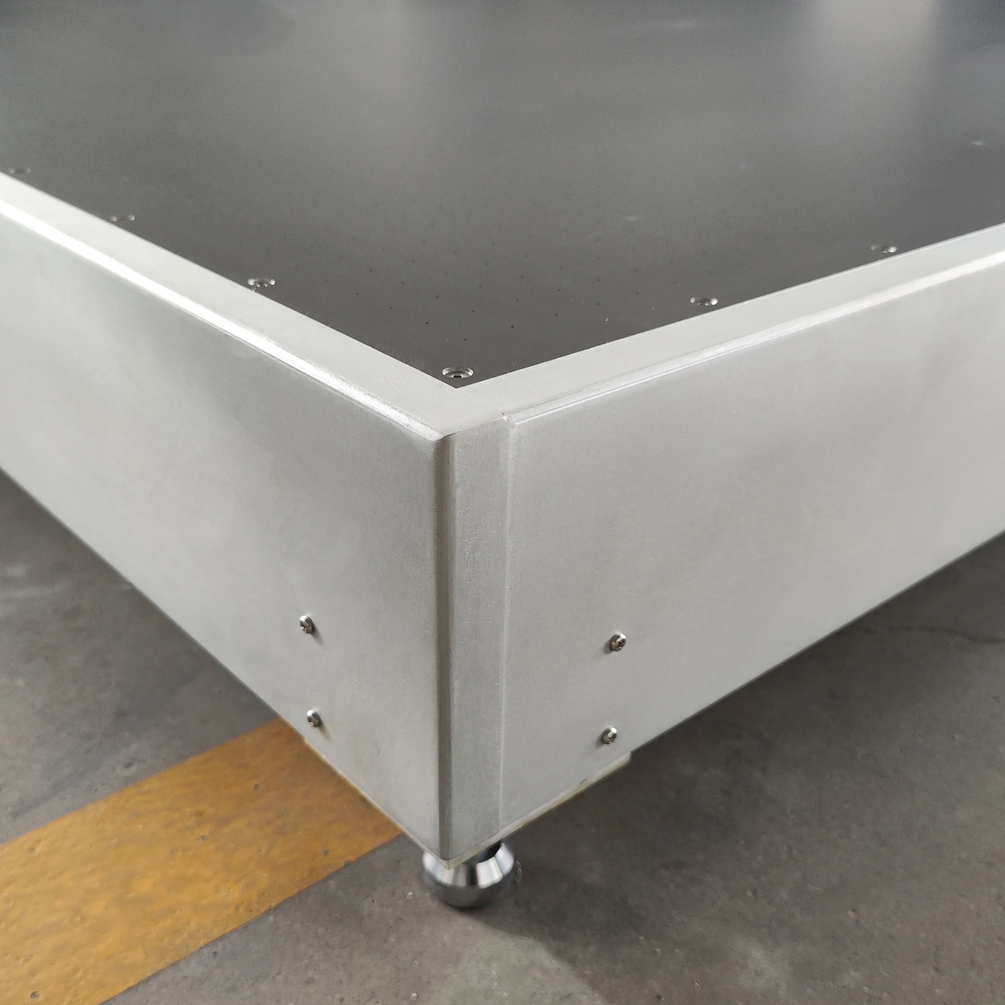 3D Printing Machines Heating Vacuum Platform Aluminum Honeycomb Core Chuck Vacuum Table For Workholding