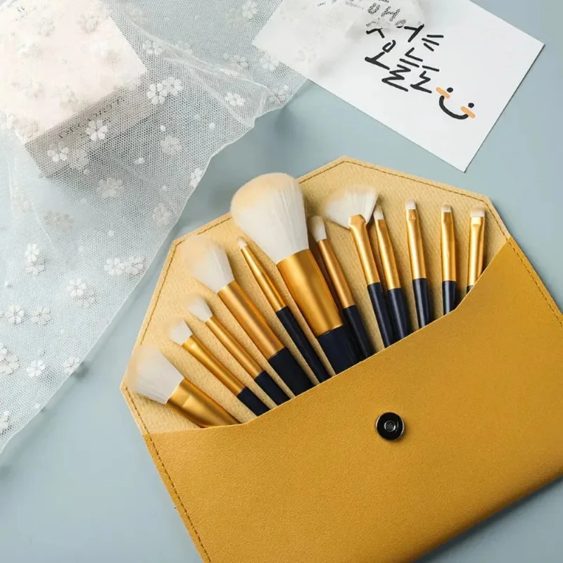 12 個のプロフェッショナルな合成メイクブラシセット、バッグ付き、ファンデーションの完璧な塗布に最適、輪郭メイクブラシツール