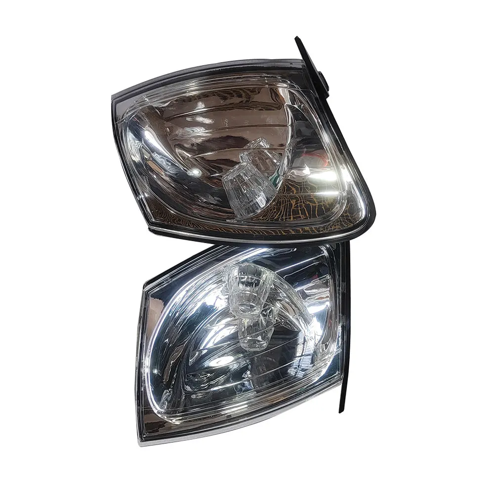 2cs Front Turn Signals For T0yota TOWNACE  LITEACE NOAH 8152028100 8152028190 8152028220 1999 2000 2001 2002 CHROME