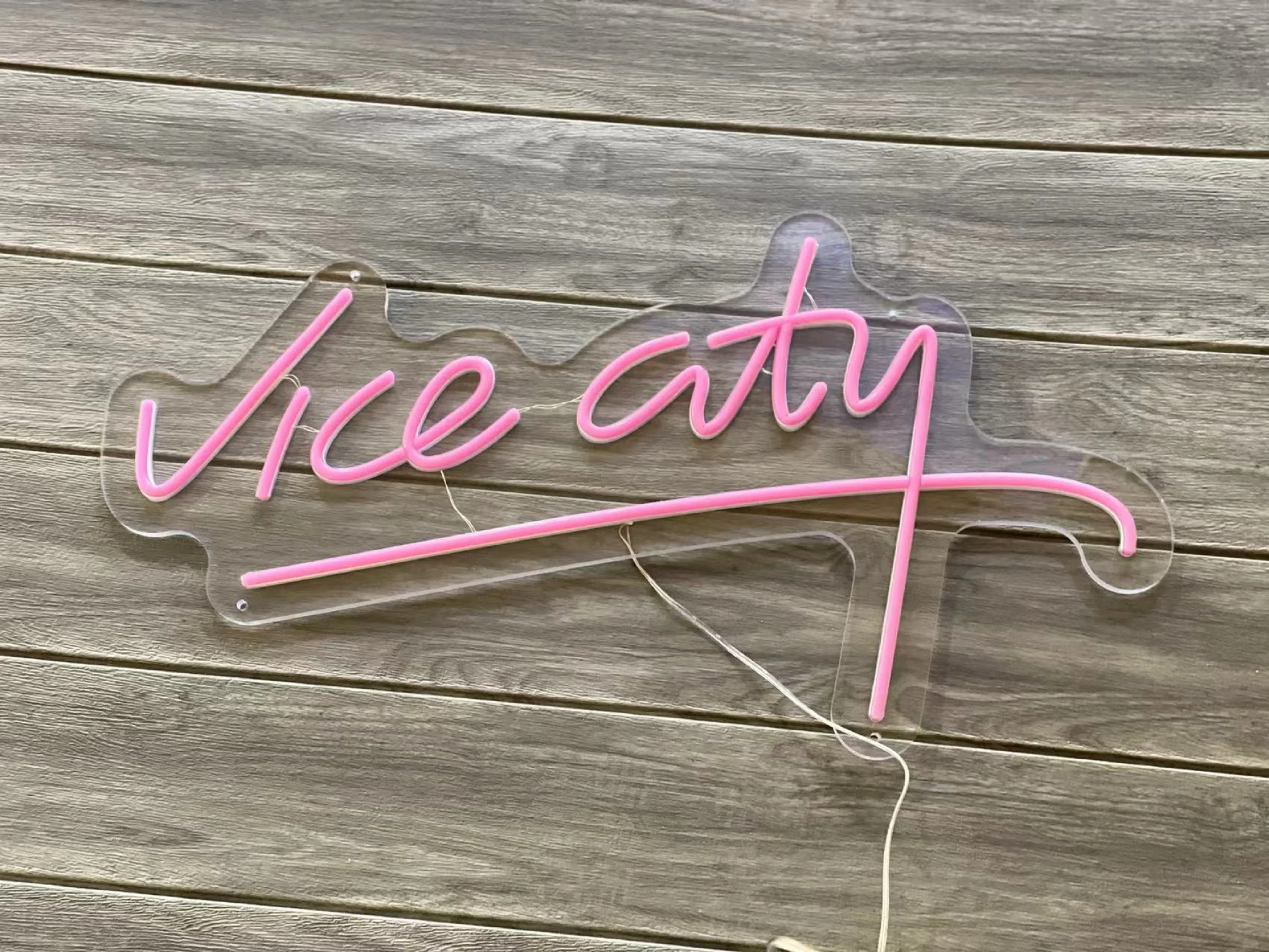 Custom Vice City LED Neon Logo Light USB Indoor Bedroom Decoration Visual Bar Wall Light Up Sign Neon Decor Neonlamp for Room