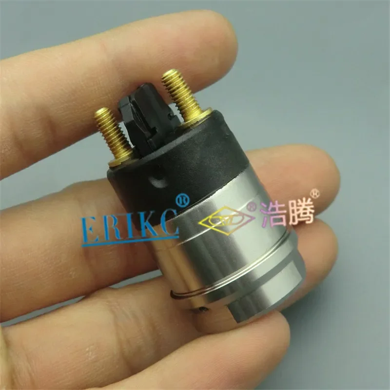 ERIKC F 00R J02 697 حاقن قضيبي مشترك صمام الملف اللولبي F00RJ02697 صمام فوهة الديزل F00R J02 697 لحاقن الوقود