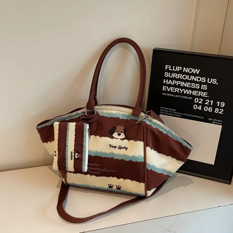 

Women's Trendy Leather Tote Bag Featuring Fine Craftsmanship And Paris Classic Style Perfect For Daily Carry​
