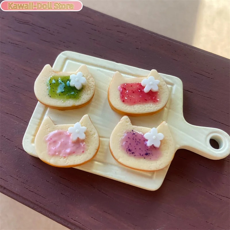 1 Piece New Dollhouse Miniature Food Simulated Cat Jam Toast Bread Model For Doll Accessories