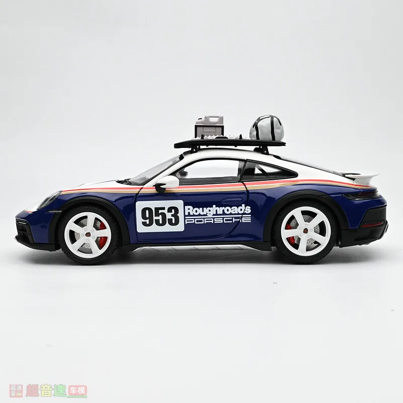 Diecast MINICHAMPS 1:18 Scale Porsche 911 DAKAR 2023 Alloy Car Model