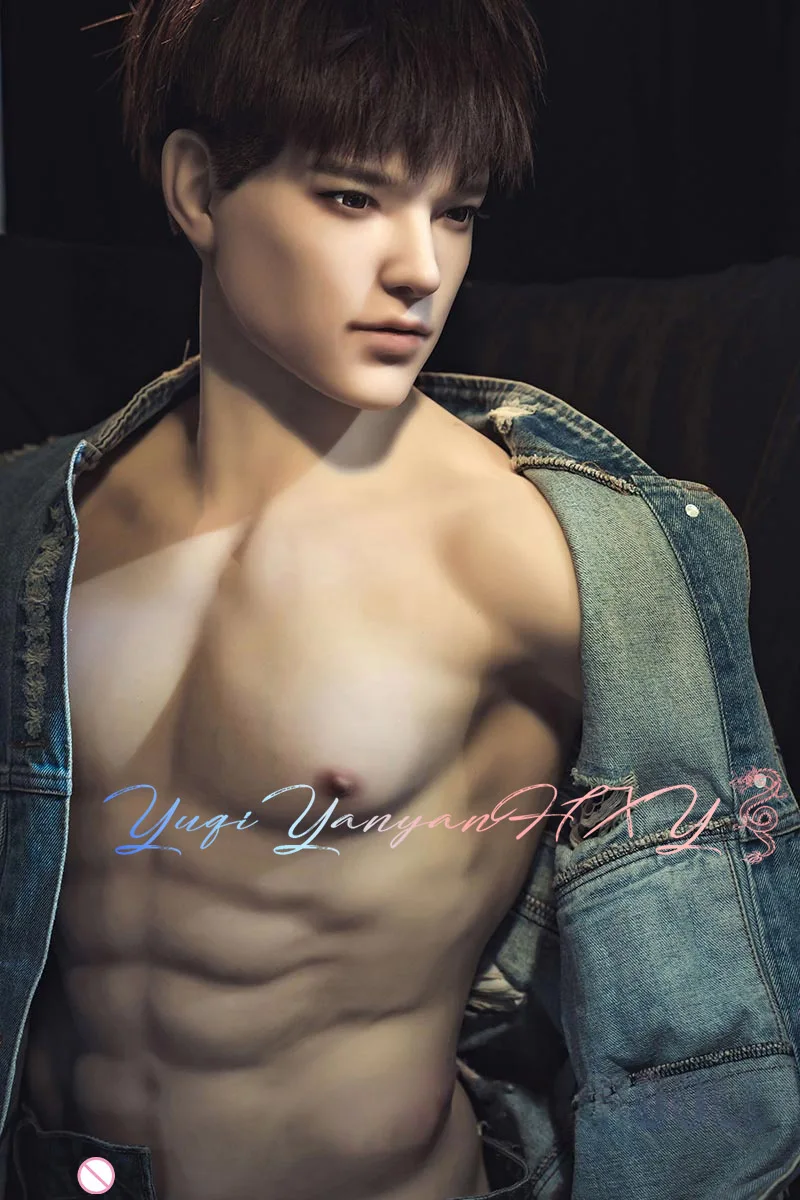 金属骨格、筋肉質の男性、硬いペニス、男性の偽胸筋と偽腹筋を備えた最高のカスタムメイド人形