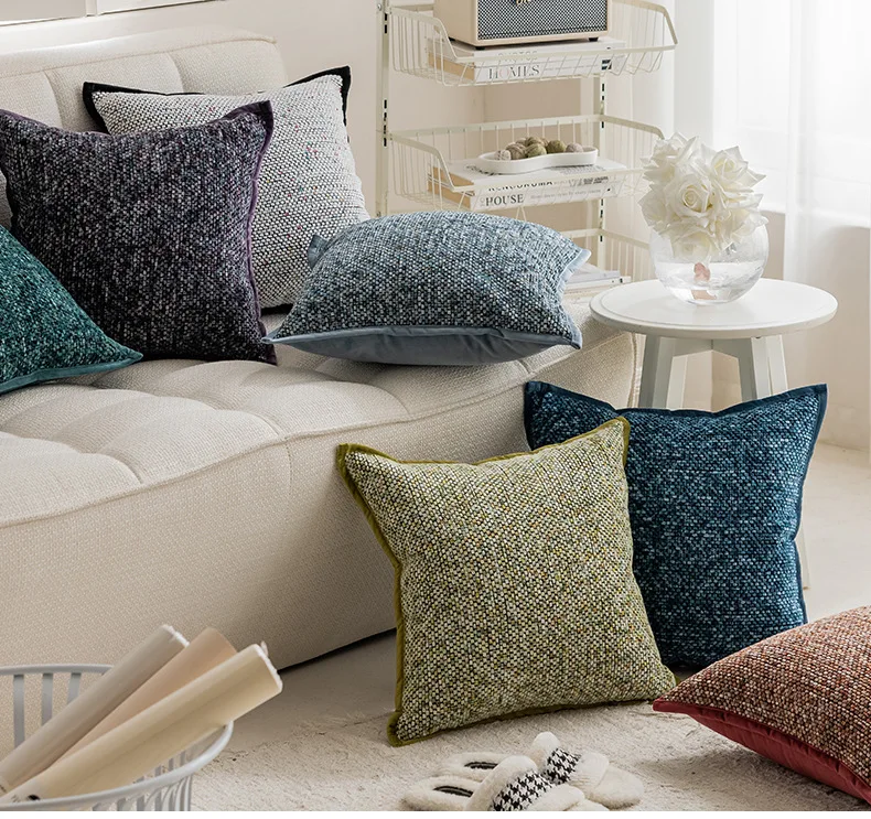 Throw Pillow Covers 18x18in Chenille Textured Surface Accent Cushion Pillow Covers for Sofa Chair Couch Living Room Home Decor