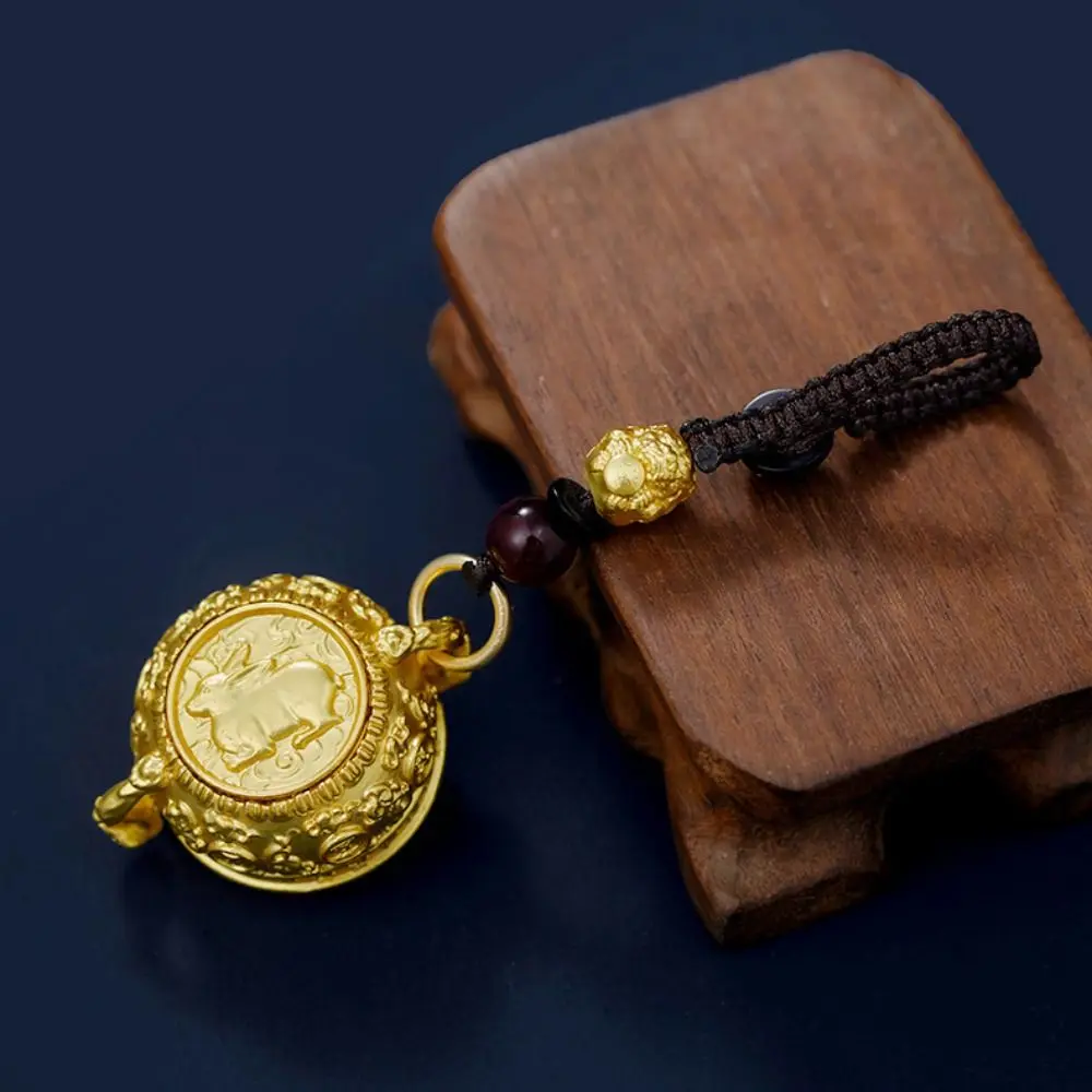 

Auspicious Copper Zodiac Cornucopia Key Chain Rotatable Brass Chinese Style Lucky Pendant Crafts Exquisite Car Key Ring Men