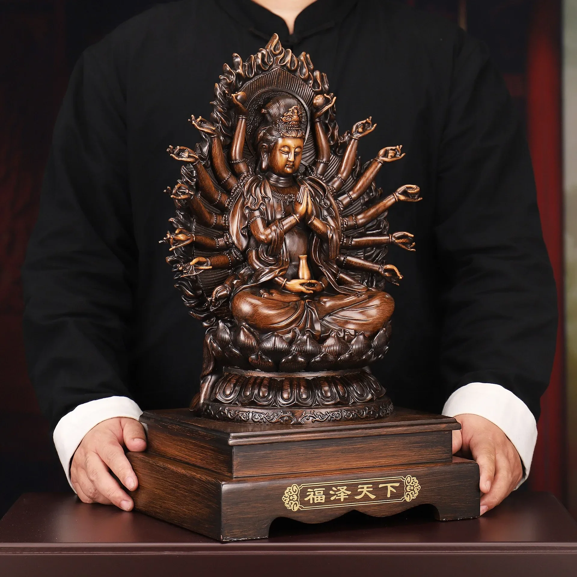 Ffeng Shui Bodhisattva Ornaments Attract Wealth Thousand-handed Goddess of Mercy Statue Craft Home Decor Office Gift