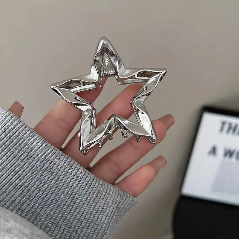 Y2K Metal Silver Star Hair Claw Clip for Women Korean Simple Love Heart Pentagram Shark Clip Girl Hair Accessories