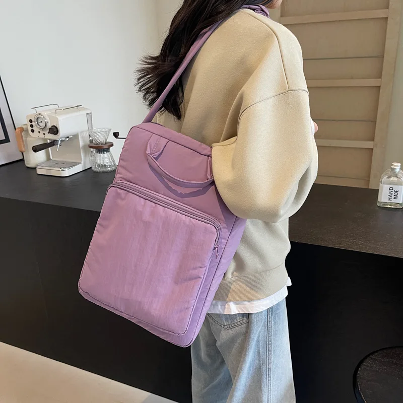 

Tablet bag, simple waterproof nylon fabric commuting single-shoulder bag, large-capacity vertical square student handbag