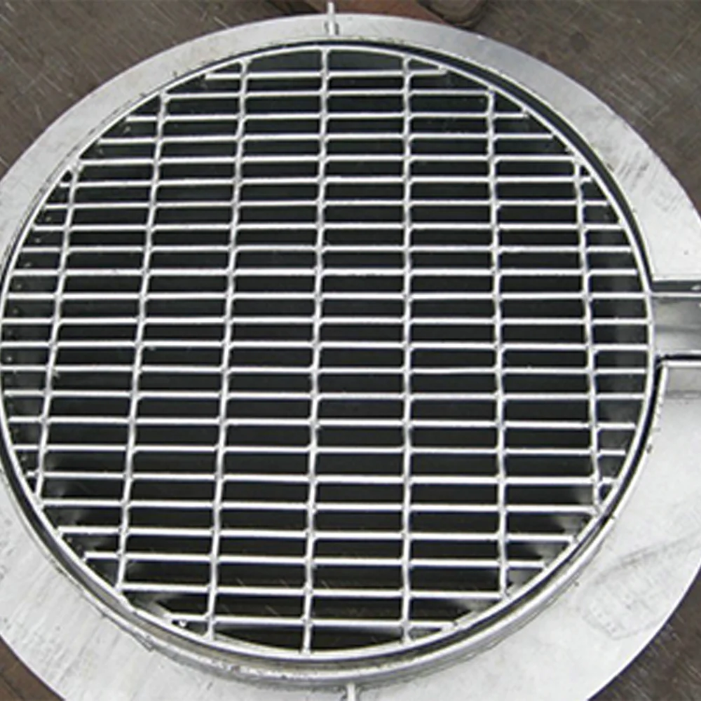 

Индивидуальный размер, оцинкованная крышка канавки с горячим окунанием, стальная решетка, дренажная решетка для дорожек Q235, стальная решетка ASTM со стальной рамой