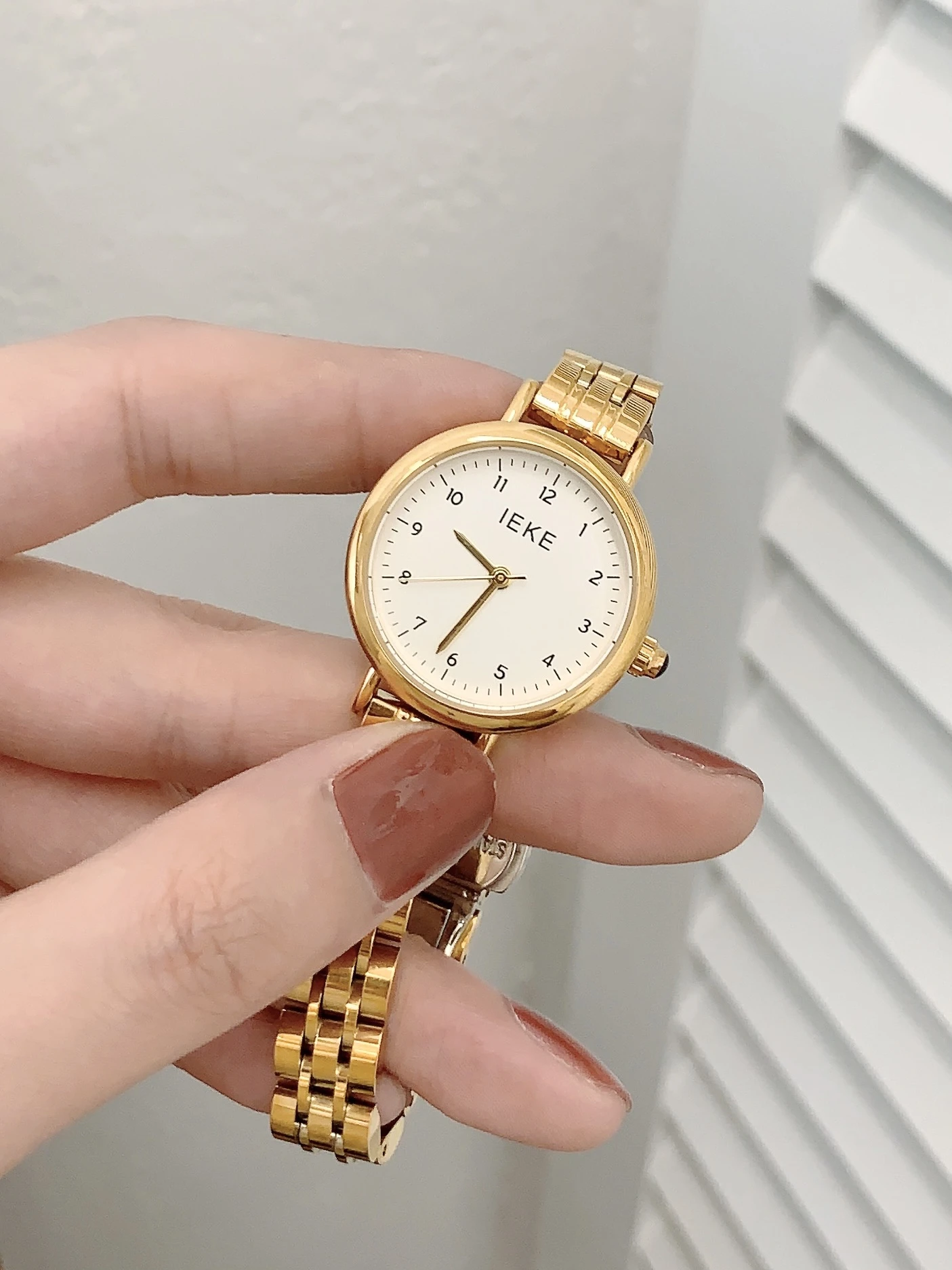 

Women'S Watch With A Touch Of Understated Luxury, Simple Elegance, And A Refined Casual Style; Stainless Steel Quartz Wristband.