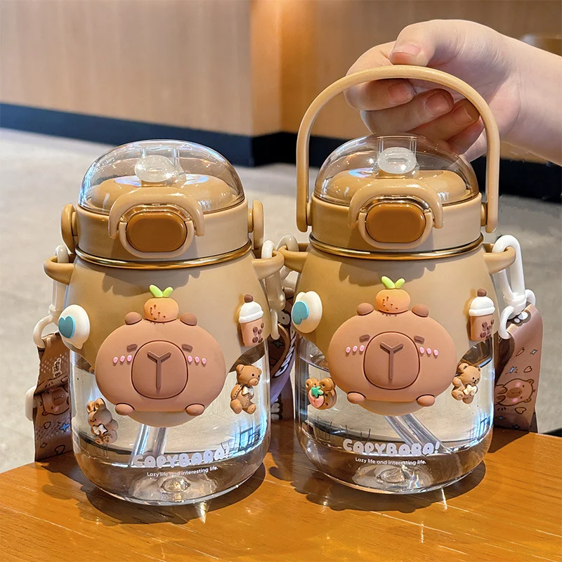 High Quality 820ml Girls Boy School Panda Capybara Water Bottle for Kids Children Summer Sports Plastic Straw Water Bottle