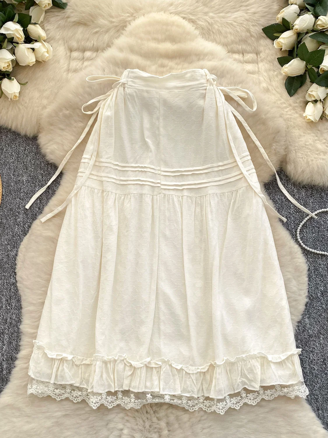 Spódnica damska Ele, wysoki stan, krój A, z koronkowymi wstawkami, elegancka, do pracy, z włókna poliestrowego, wyszczuplająca, w stylu fairy.