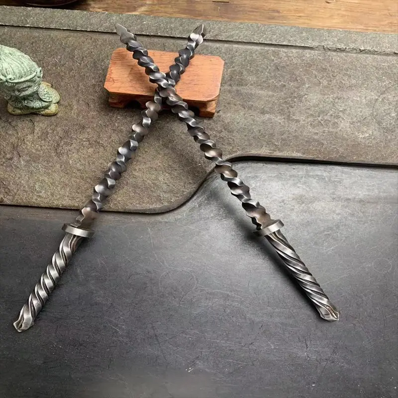 27cm Handmade Whip Twist Desktop Ornament Mini Small Weapon Collection Double Whip Cold Weapon Tool