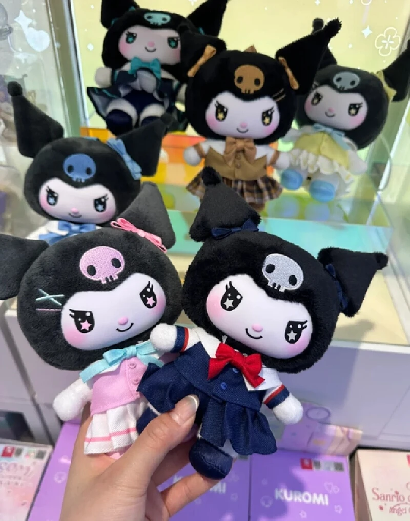 Mignon dessin animé périphérique Kuromi Campus journal série boîte aveugle mignon vinyle en peluche poupée boîte aveugle sac à dos pendentif jouet cadeau