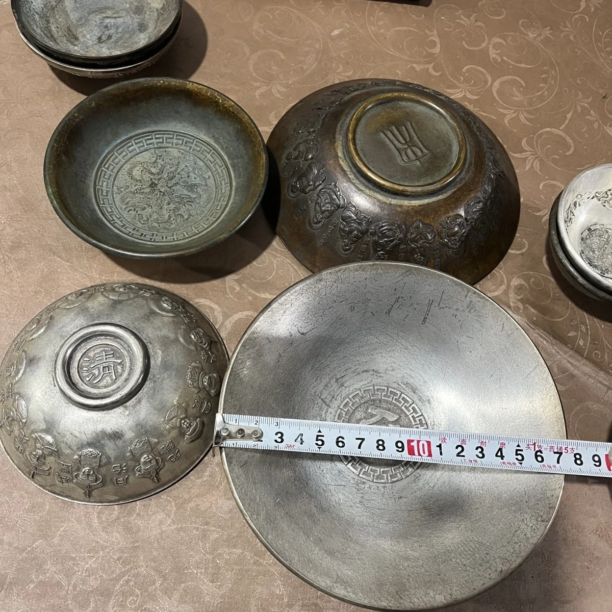silverware collection Song Dynasty eighteen Arhat bowls silver bowls Buddha character bowls pulp-wrapped home ornaments