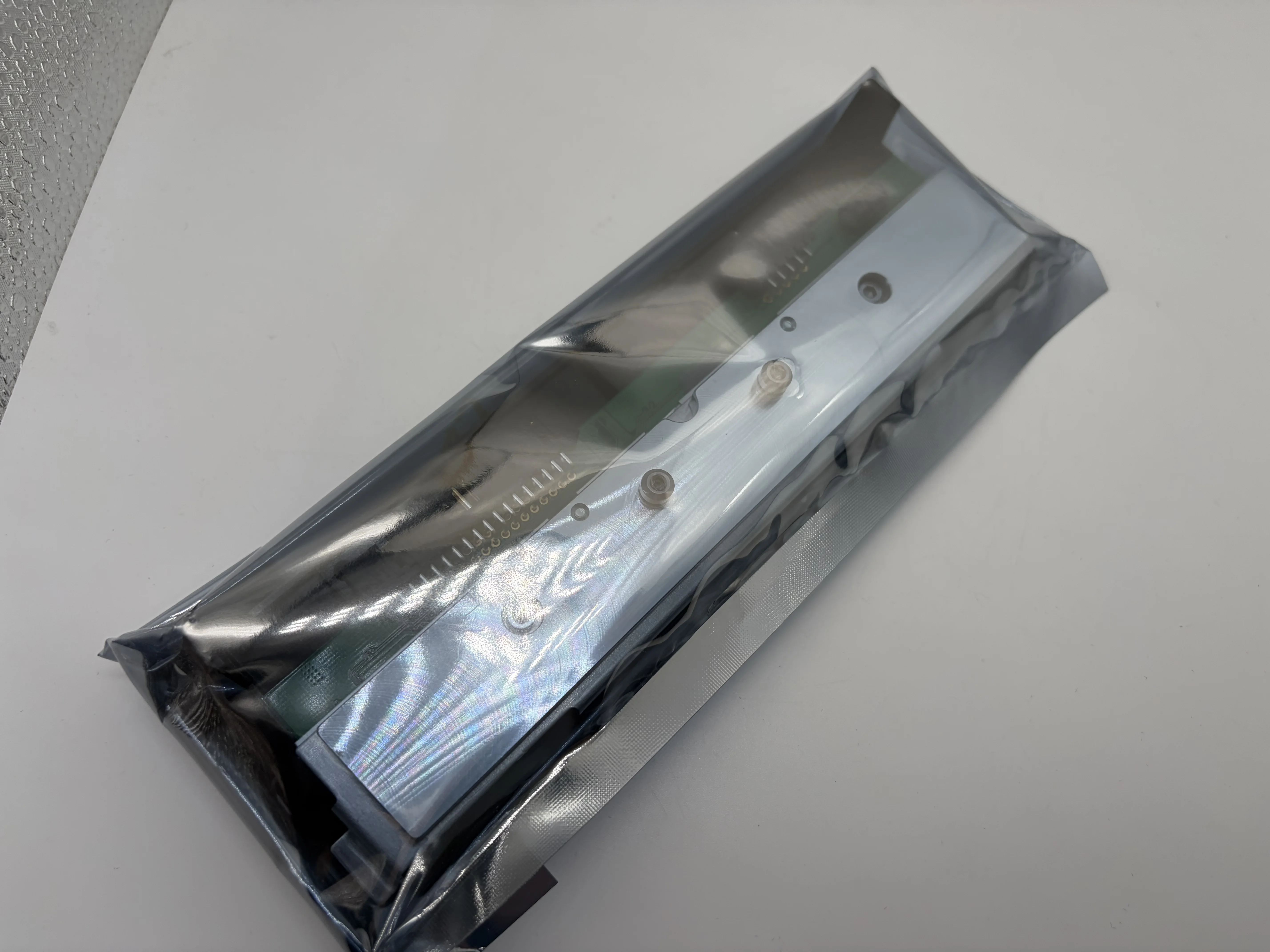 

Новая оригинальная печатающая головка 203DPI для термопринтера этикеток ZT420 203dpi ZT-420 ZT420