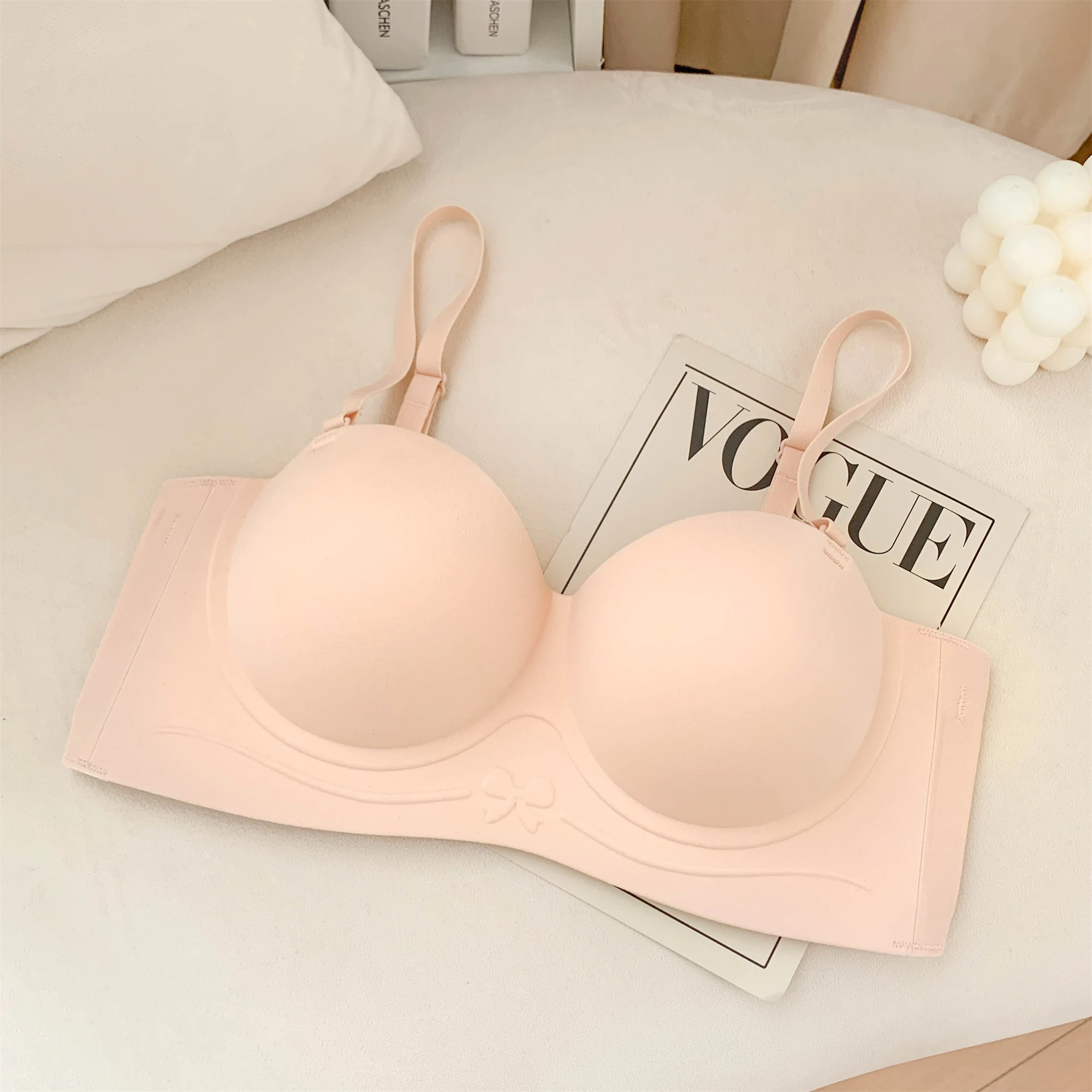 Detachable Shoulder Straps Small Chest Gathered Strapless Underwear Women's Scratch Free Bra Steel Ring Free Bra