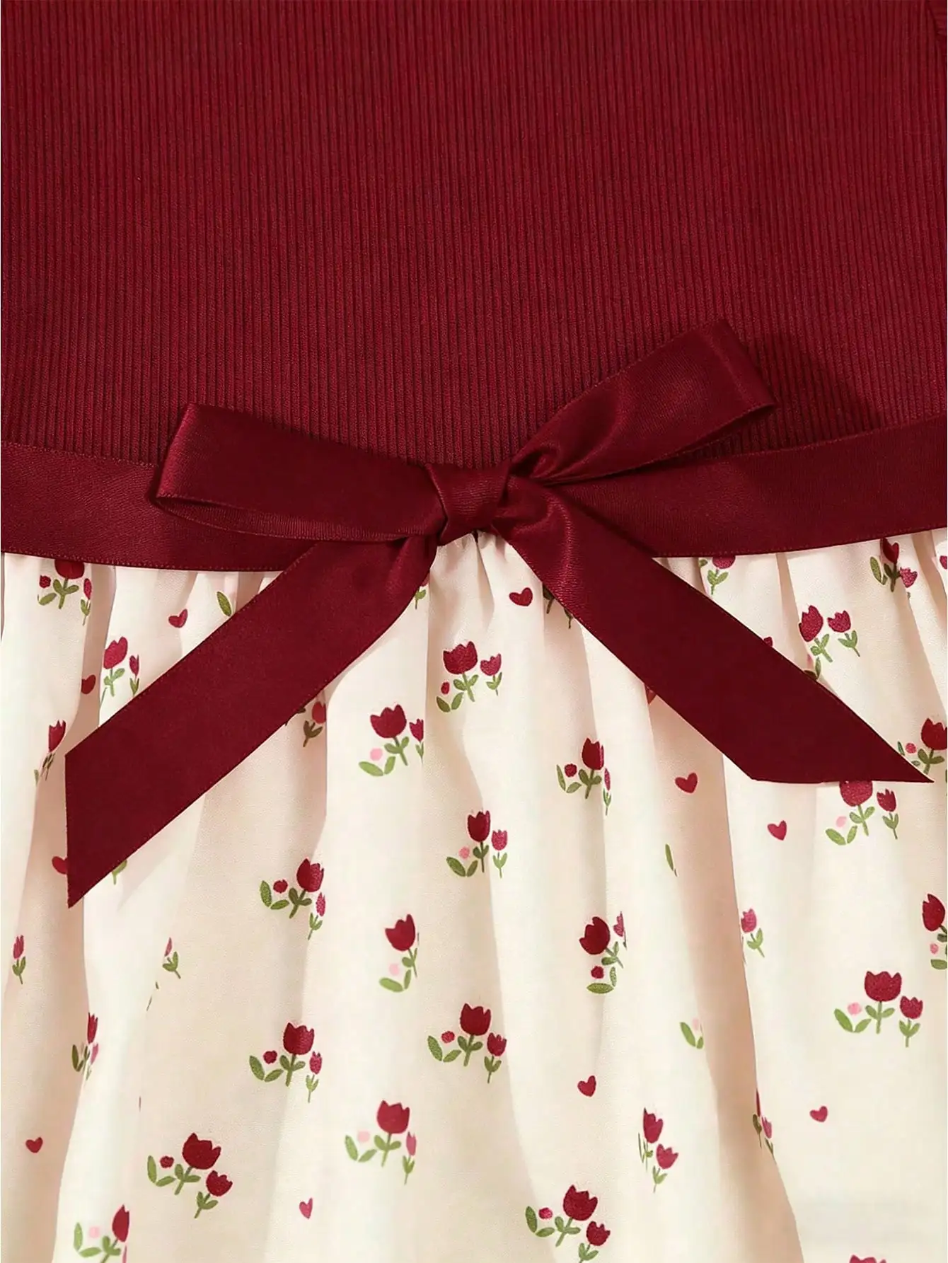Sommerliches Mädchenkleid im Sommerstil, ärmellos, mit Rundhalsausschnitt, bedruckt, süßes Outfit mit fliegenden Ärmeln und Gürtel, Rosa – Detail 13
