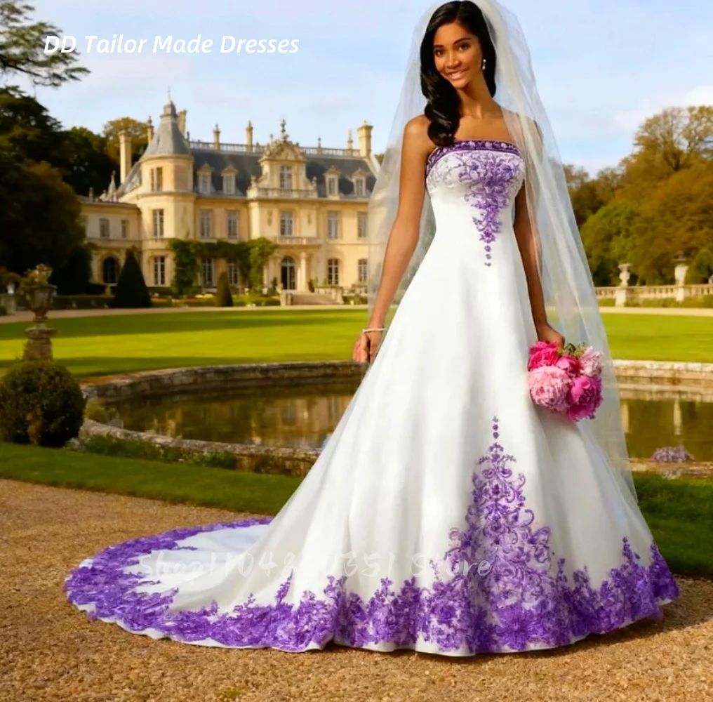 

White And Purple A-Line Wedding Dress Lace Appliques Strapless Long Elegant Chic Satin Bridal Gowns Customized Vestidos De Novia