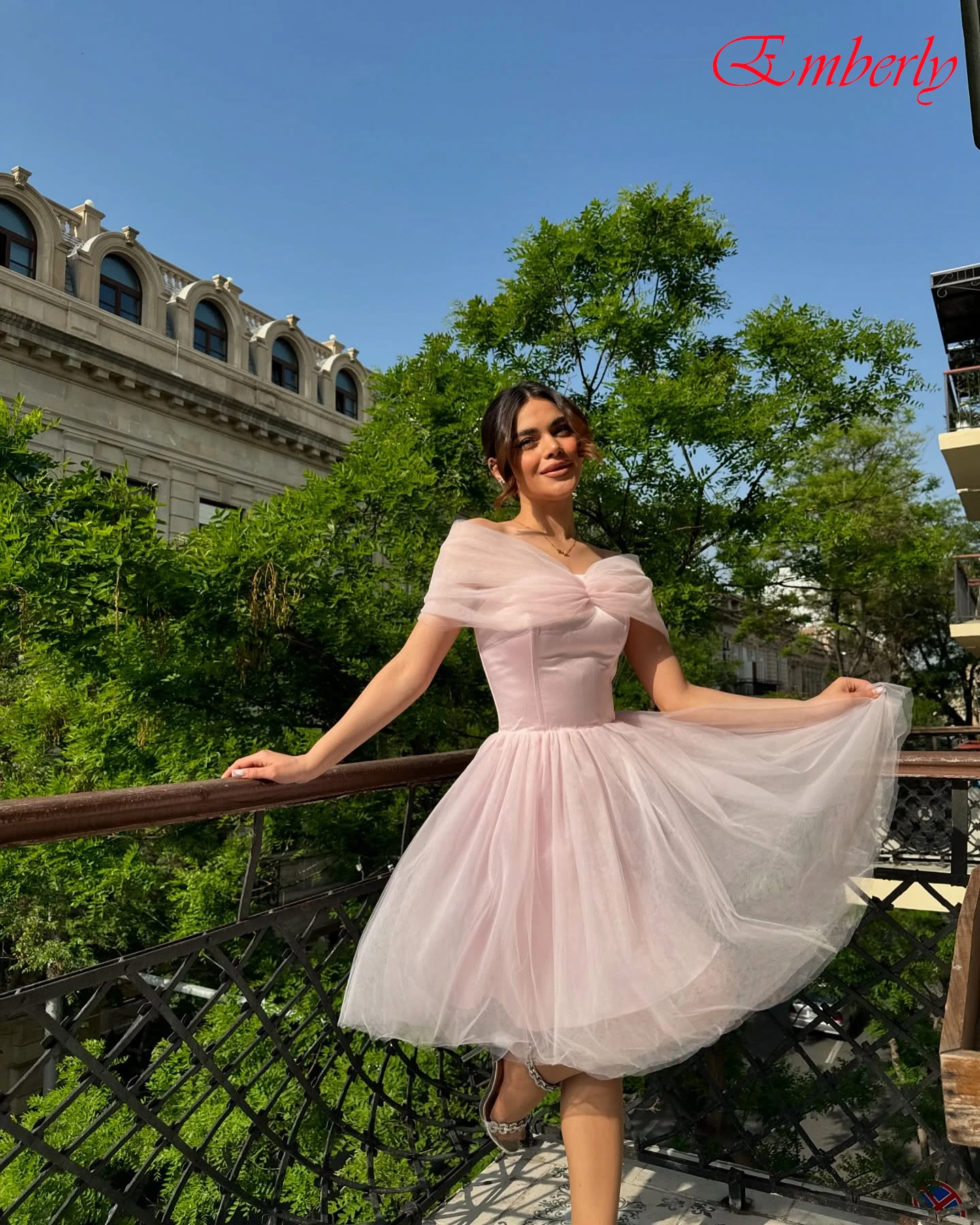 Personalizado a linha barco pescoço boné manga elegante vestido de noite e moda vestidos de celebridades de alta qualidade vestidos de ocasião sob medida