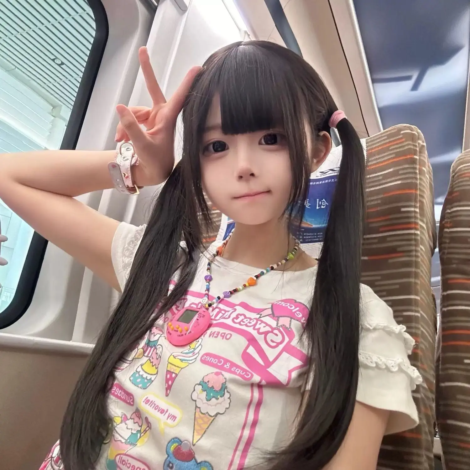 شعر مستعار أسود طويل مستقيم مع غرة هوائية بمظهر طبيعي للفتيات ذو وجه مستدير، شعر لوليتا كوسبلاي اليومي للطلاب #1