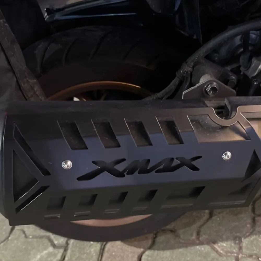 

For Yamaha XMAX 250 XMAX 300 2018-2019-2020-2021-2022-2024 XMAX 250/300 Motorcycle Aluminium Exhaust Muffler Guard Protector