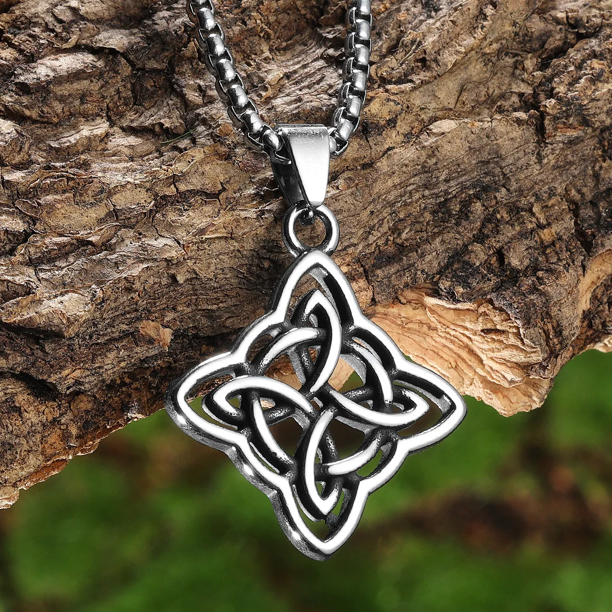 Viking Witch Knot Amulets Men Necklaces Pendant Stainless Steel Jewelry For Male Women Punk Hip Hop Accessories Gifts Wholesale