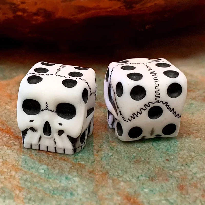 Halloween Dice Set White Skull Game Novel Casual Toys Dungeons and Dragons Sports and Entertainment Role Playing Board Game