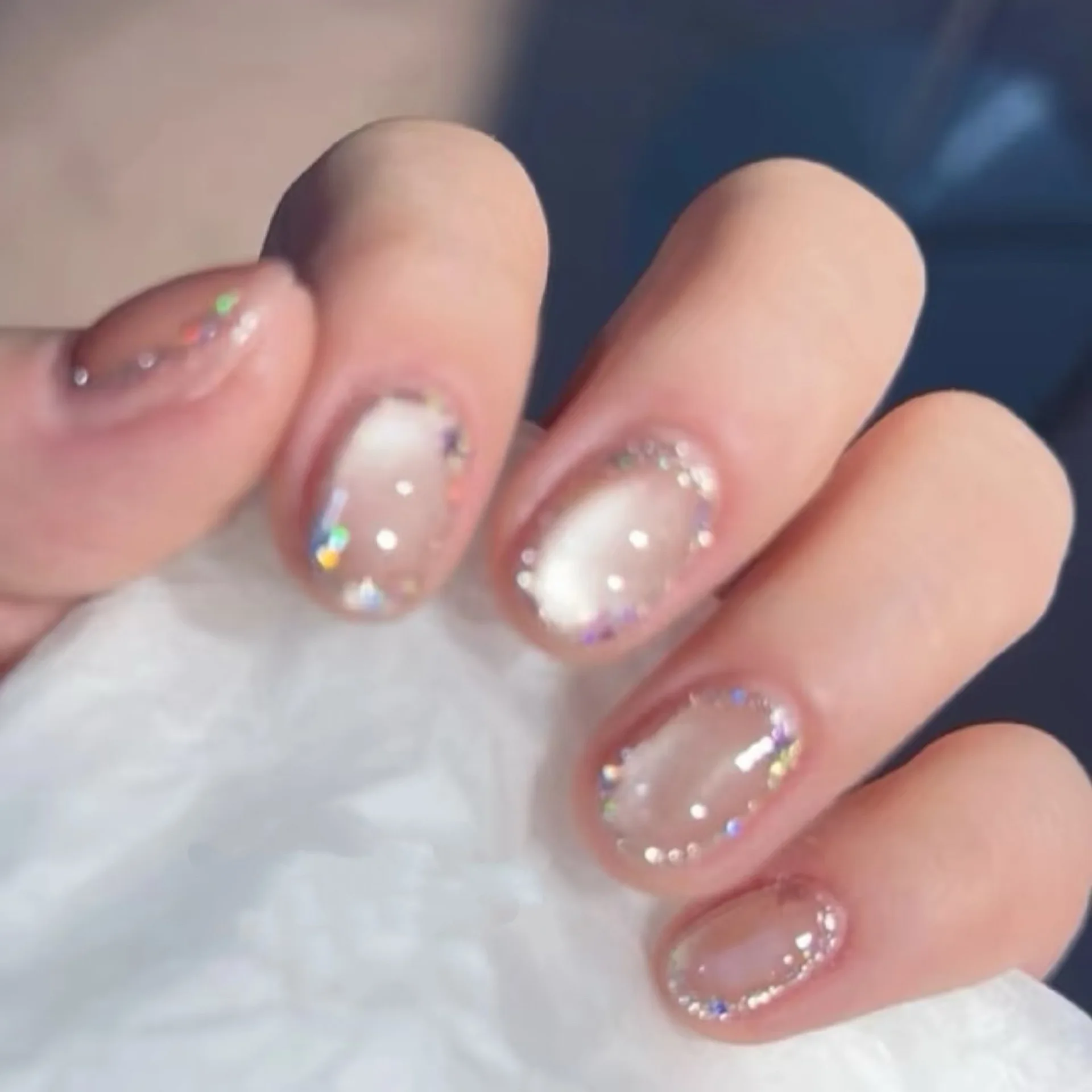 10pcs Handmade Short Press on Nails Nude Pink Crystal Glass Beads Cat Eye Glitter Sequins Design False Nails Wearable Nails Art