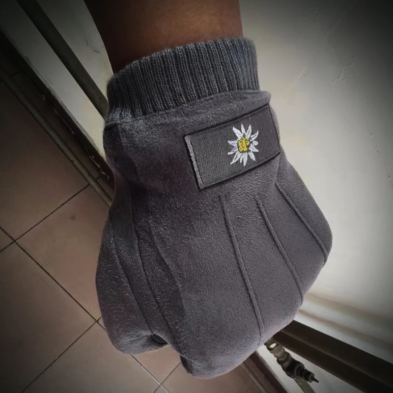 Germany Army Suede Fabric Edelweiss Glove Men's Fleece Gloves Military Fans Warming Products
