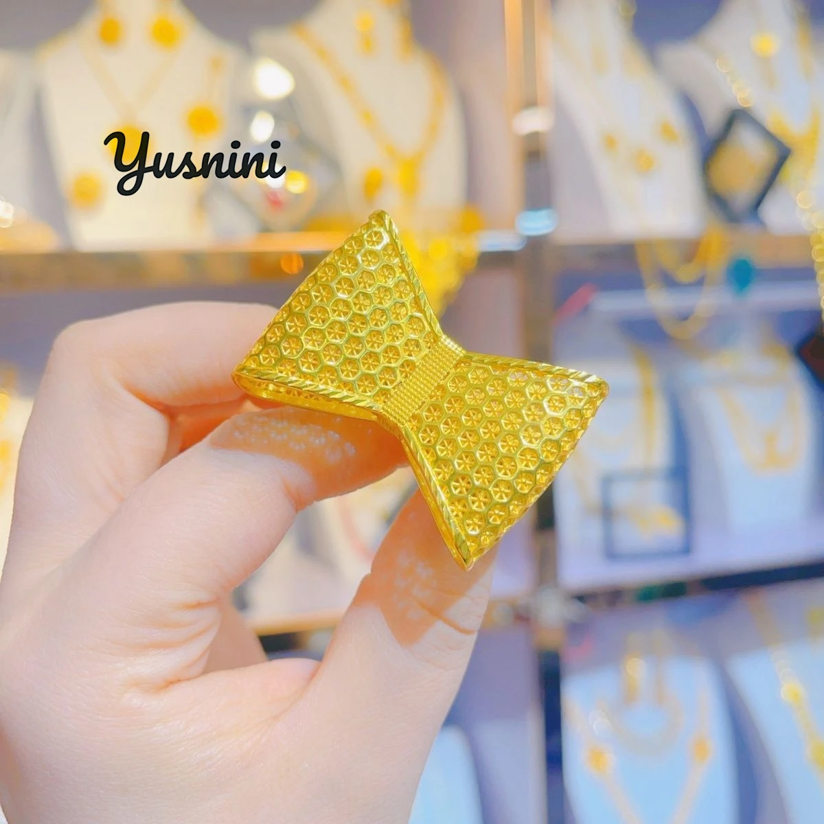 

Fashion Europe Dubai 24K Gold Plated Custom Ring for Wedding Party Jewelry for Lovers DD10819