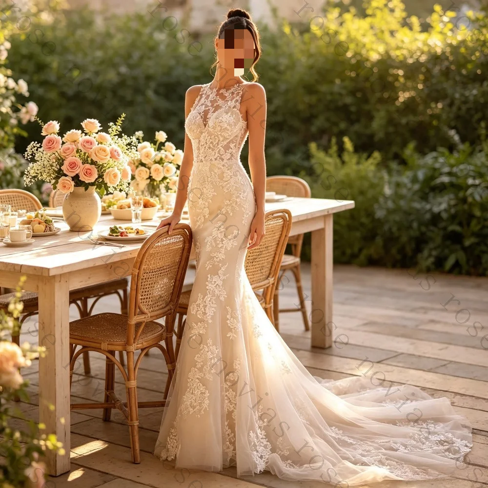 Customzied Temperament Lace Mermaid Wedding Dresses Round Neck Sleeveless Sequined Applique Illusion Back Buttons Bridal Gown