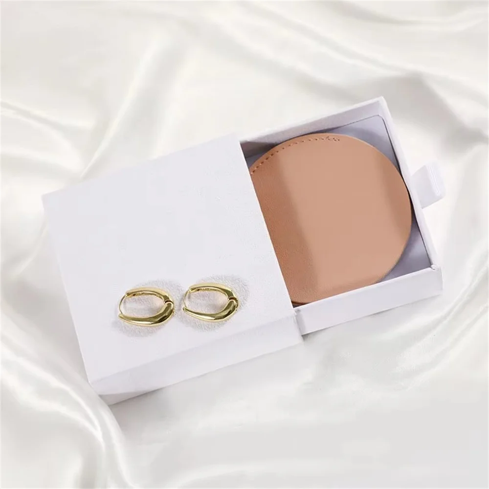 

Custom Beige PU Leather Jewelry Pouch Bag Artificial Leather Jewelry Packaging Pouch Bag PU Jewelry Pouches With logo